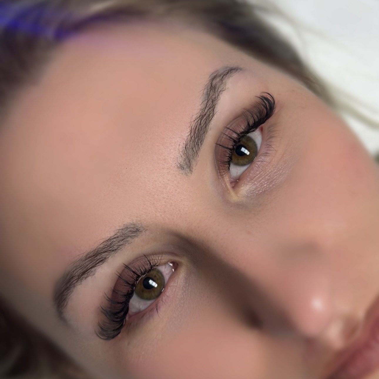 Extensions de cils - Regard 5